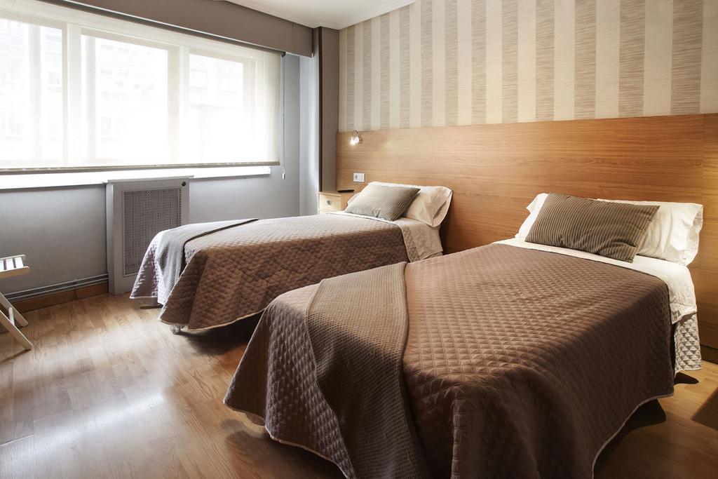 Hostal Crisol 拉科鲁尼亚 外观 照片